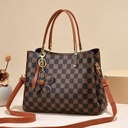 2025 Large-Capacity Genuine Leather Handbag – Elegant & Practical